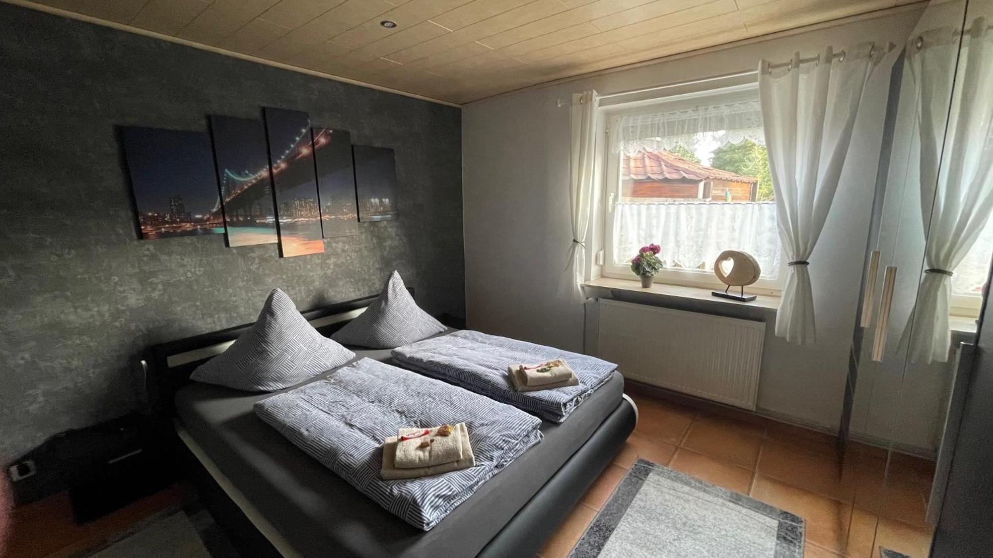 Fewo Anja Apartment Vellmar ภายนอก รูปภาพ